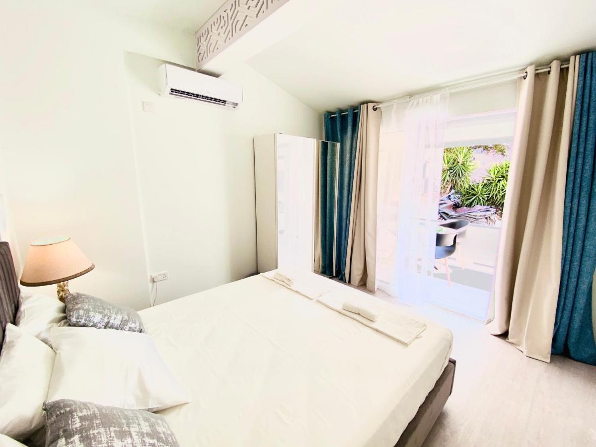 Sandy Bay Villa Ayía Nápa Extérieur photo